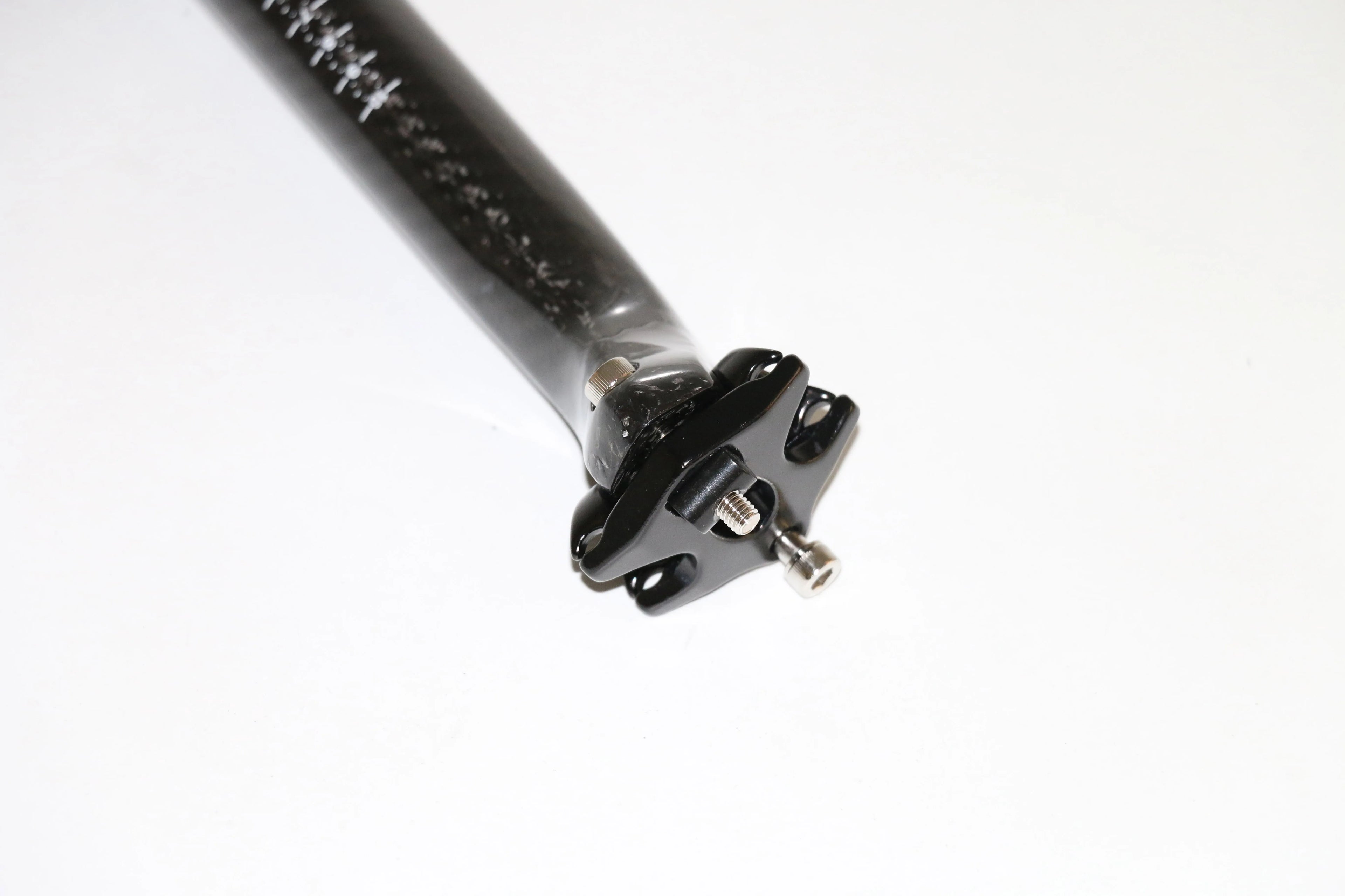 Tige de Selle Carbone 3K Vélo Route & VTT